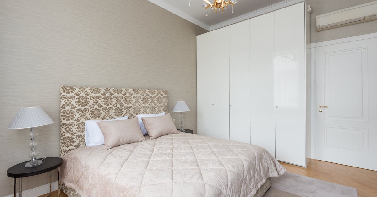 How many years does a sliding door last?