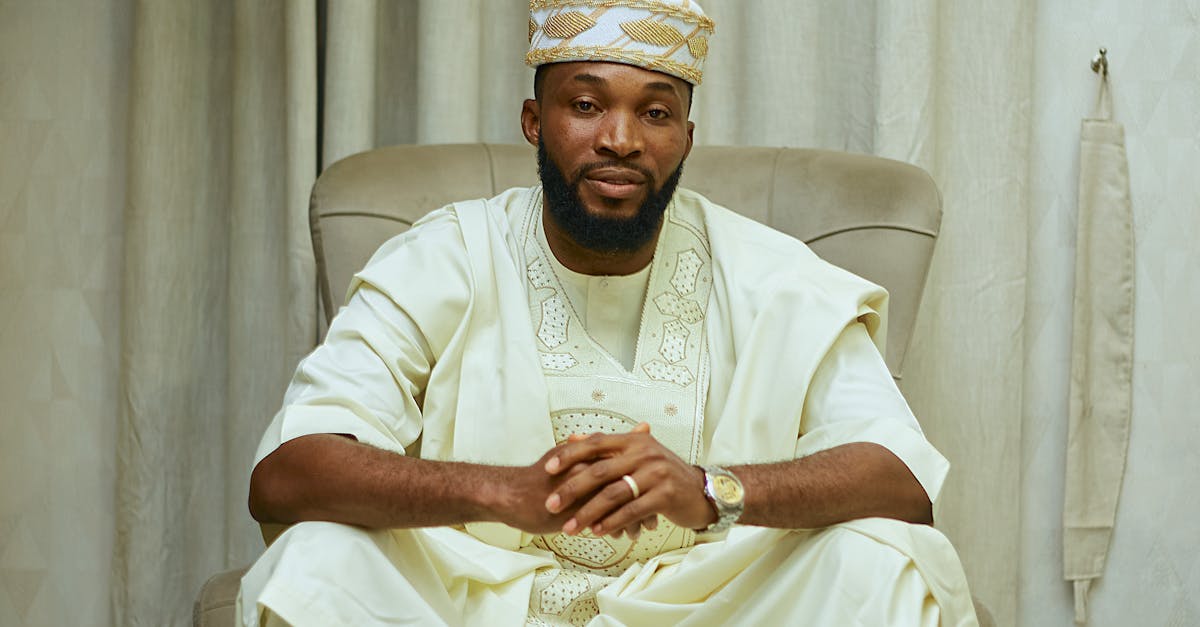 How to Measure Your Space for a Custom Wardrobe