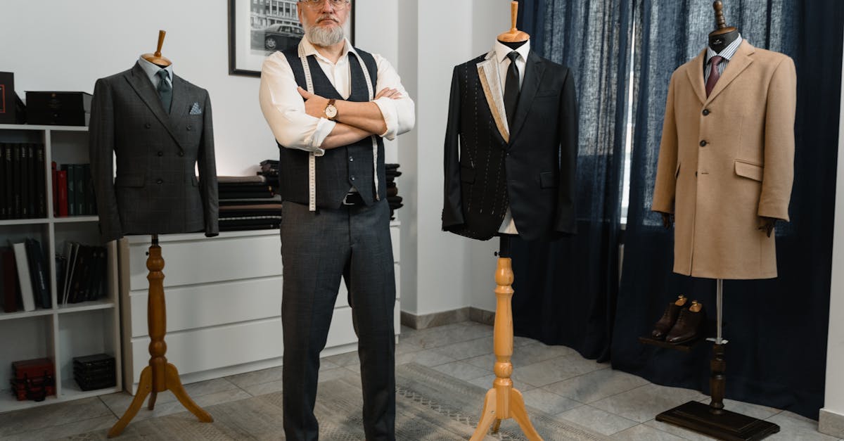 How to Organize a Custom Wardrobe for Efficiency