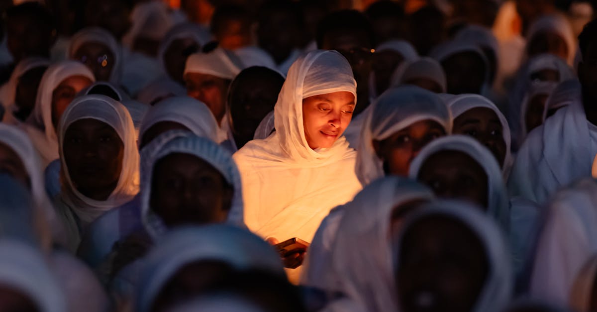 Round-Up of Stylish Custom Wardrobe Designs