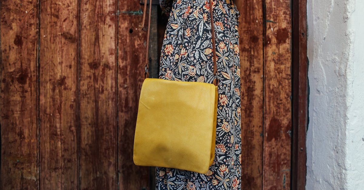 Why are sliding door wardrobes popular among modern homeowners?