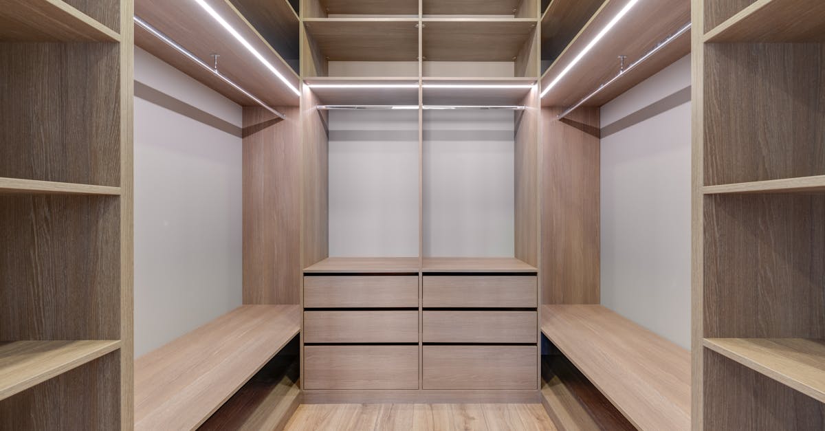 Why You Should Opt for Built-In Wardrobes Over Freestanding Options